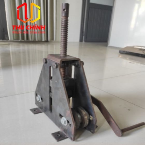 Dụng cụ uốn sắt hộp chuyên dụng uốn được sắt thép , inox , đồng , nhôm,…